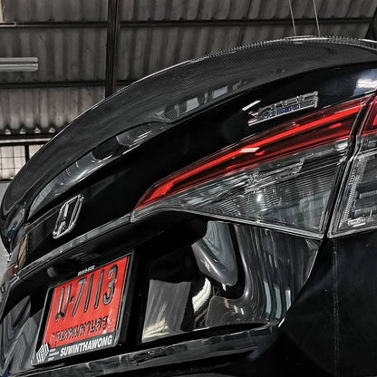 Garage Unique USA 2022+ Honda Civic FE sedan Kit w/ Wing