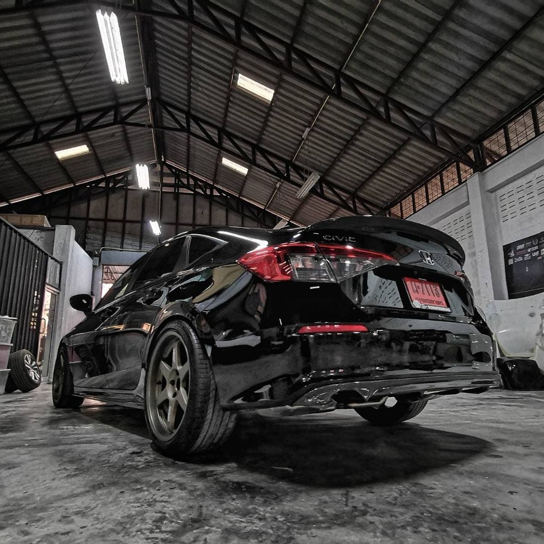 Garage Unique USA 2022+ Honda Civic FE sedan Kit w/ Wing