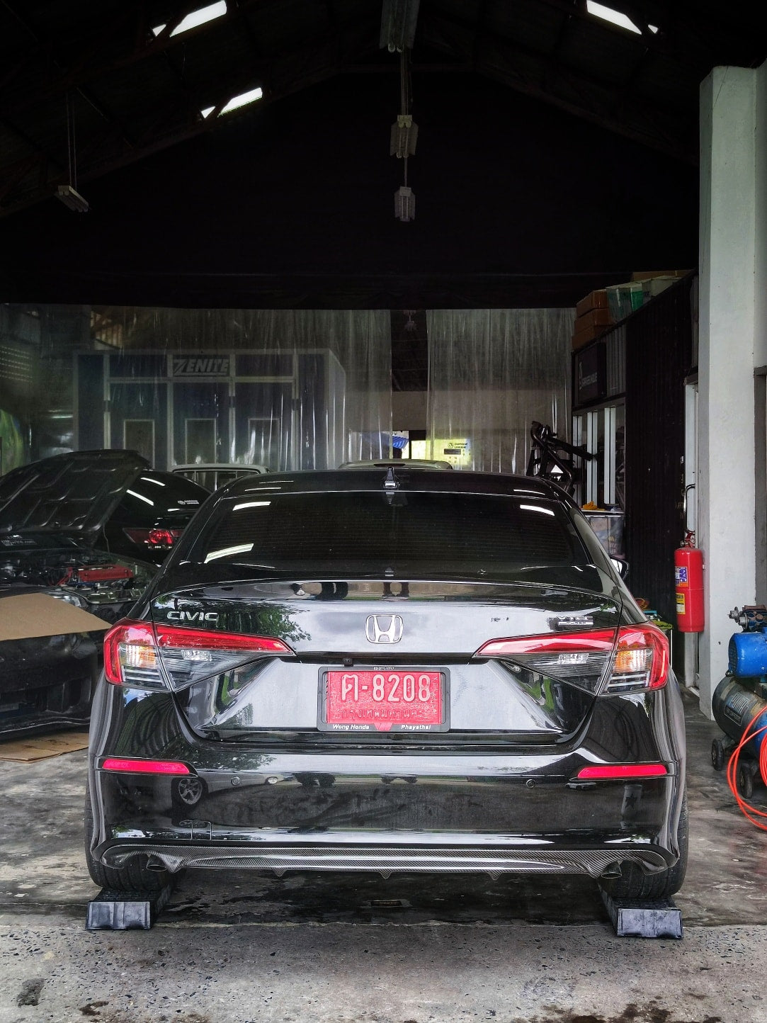 Garage Unique USA 2022+ Honda Civic FE sedan rear trunk spoiler