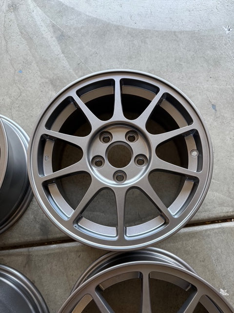 OEM Honda Integra 98 Type R DC2 gunmetal wheels 16x7 +50 5x114.3 Newly restored!